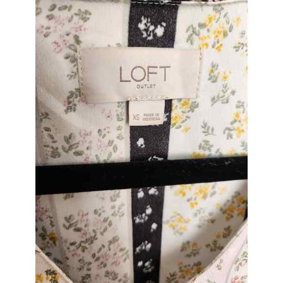 LOFT Top Floral Stripe Patchwork V-Neck Sleeveless Blouse Size XS - Picture 3 of 3
